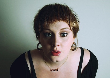 adele en su juventud