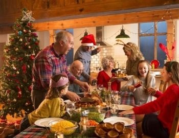 cena de navidad en familia