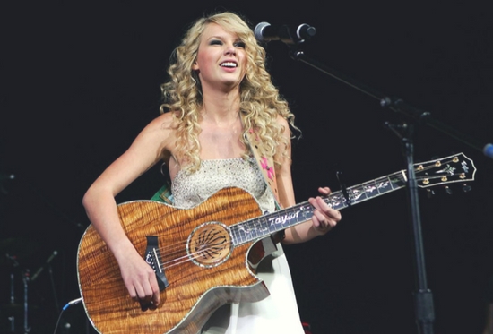 taylor swift comenz con la msica country